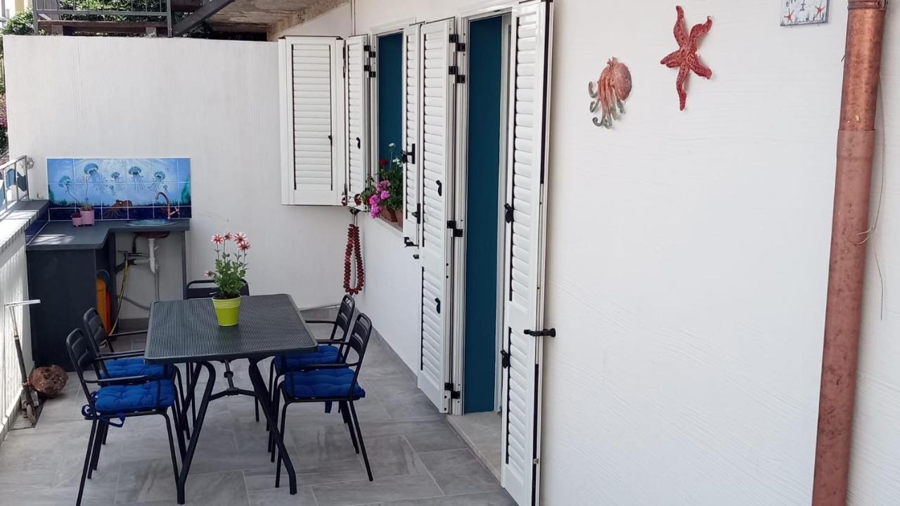 Ferienwohnung Monolocale Marizzola Cala Gonone Exterior foto